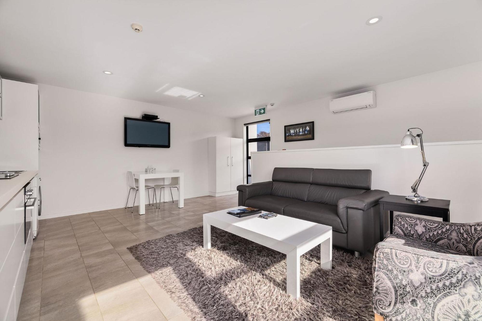 Apartments On Upton Wanaka Exterior foto